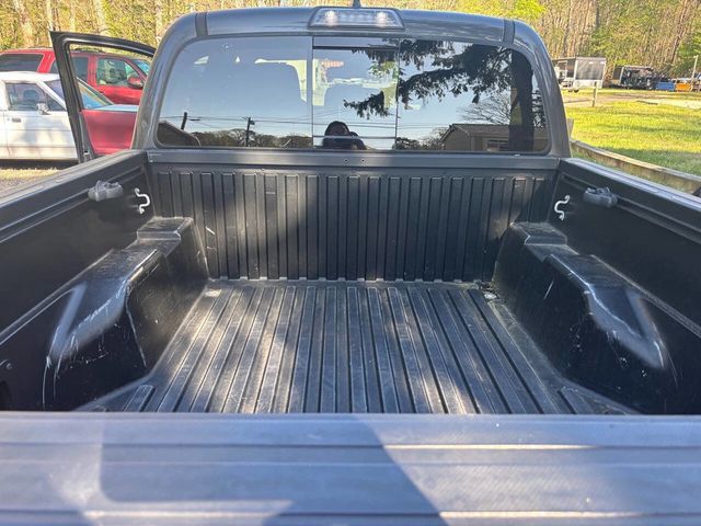 2018 Toyota Tacoma SR5 Double Cab 5' Bed V6 4x4 Automatic - 23016898 - 18