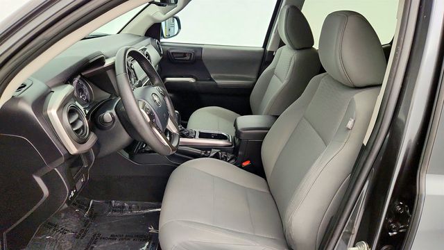 2018 Toyota Tacoma SR5 Double Cab 5' Bed V6 4x4 Automatic - 22964418 - 18