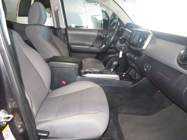 2018 Toyota Tacoma SR5 EXTRA CLEAN DOUBLECAB AZ TACOMA V6  - 22913596 - 33