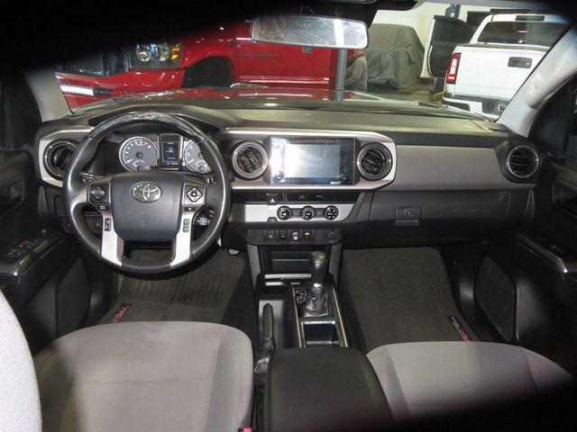 2018 Toyota Tacoma SR5 EXTRA CLEAN DOUBLECAB AZ TACOMA V6  - 22913596 - 39