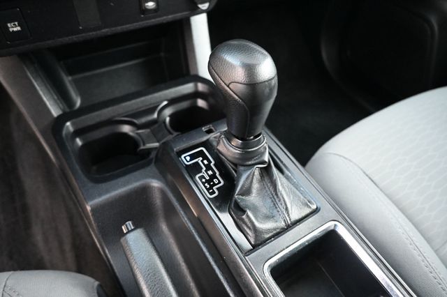 2018 Toyota Tacoma SR Access Cab  - 23014495 - 10