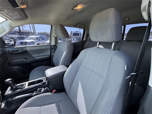 2018 Toyota Tacoma SR Double Cab 5' Bed I4 4x2 Automatic - 22723087 - 18