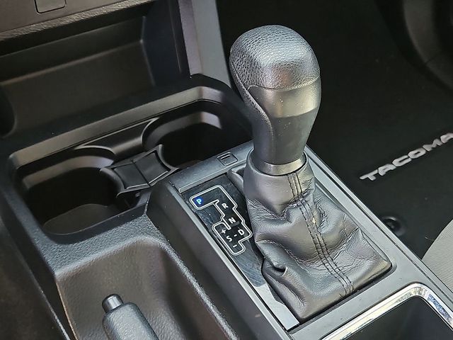 2018 Toyota Tacoma SR Double Cab 5' Bed V6 4x4 Automatic - 22997187 - 11