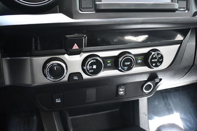 2018 Toyota Tacoma SR Double Cab 5' Bed V6 4x4 Automatic - 23022543 - 19