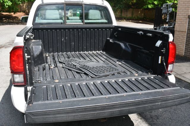 2018 Toyota Tacoma SR Double Cab 5' Bed V6 4x4 Automatic - 23022543 - 6