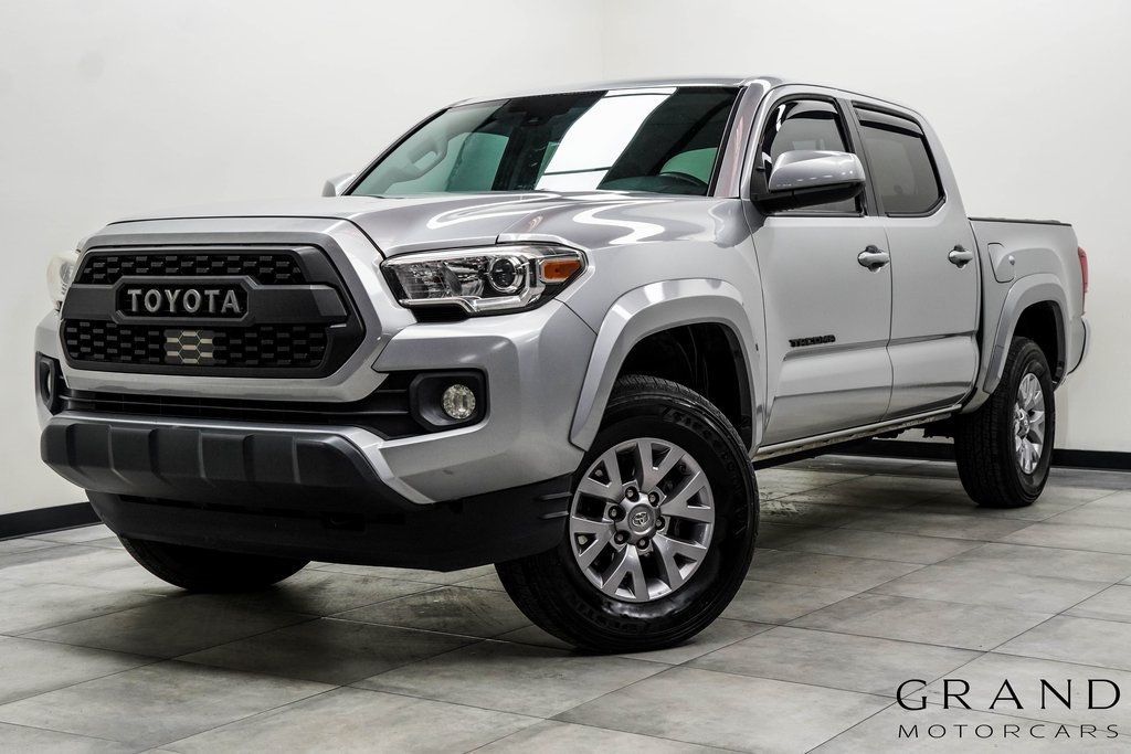 2018 Toyota Tacoma SR Double Cab 5' Bed V6 4x4 Automatic - 22982825 | Video 1