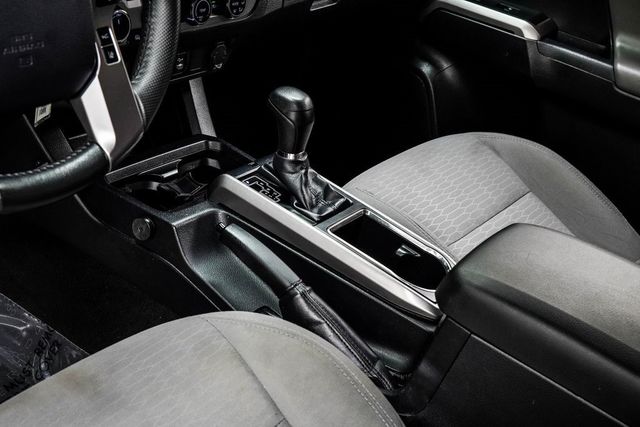 2018 Toyota Tacoma SR Double Cab 5' Bed V6 4x4 Automatic - 22982825 - 15