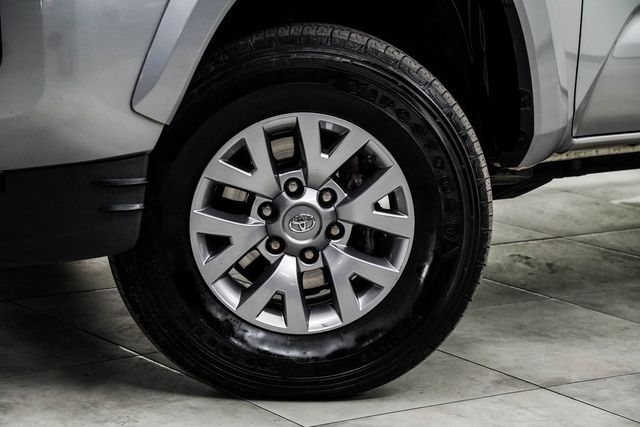 2018 Toyota Tacoma SR Double Cab 5' Bed V6 4x4 Automatic - 22982825 - 2