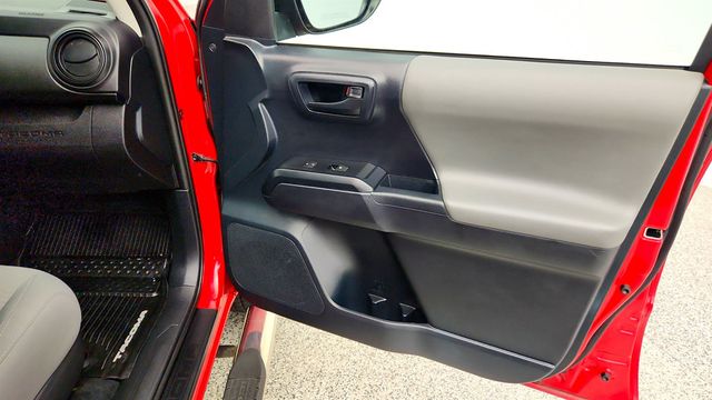 2018 Toyota Tacoma SR Double Cab 5' Bed V6 4x4 Automatic - 23056615 - 23