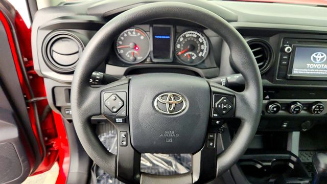 2018 Toyota Tacoma SR Double Cab 5' Bed V6 4x4 Automatic w/ Tonneau Cover - 23056615 - 12