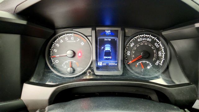 2018 Toyota Tacoma SR Double Cab 5' Bed V6 4x4 Automatic w/ Tonneau Cover - 23056615 - 13