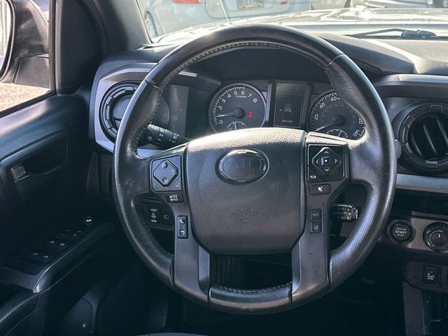 2018 Toyota Tacoma TRD Off-Road - 23056429 - 13