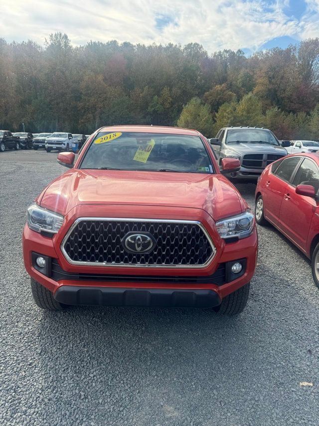 2018 Toyota Tacoma TRD Off-Road - 22645186 - 15