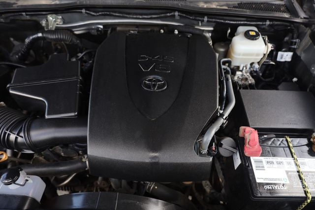 2018 Toyota Tacoma TRD Offroad - 23035528 - 9