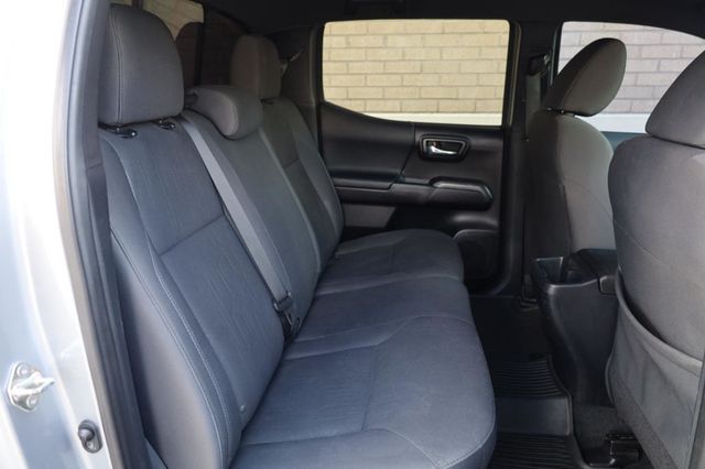 2018 Toyota Tacoma TRD Offroad - 23035528 - 21