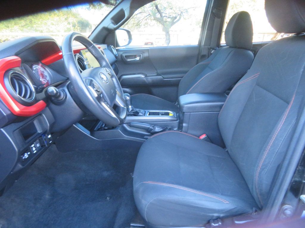 2018 Toyota Tacoma TRD OFFROAD 2OWNER LIFTED TACOMA EXTRA CLEAN DOUBLE CAB  - 22981286 - 16