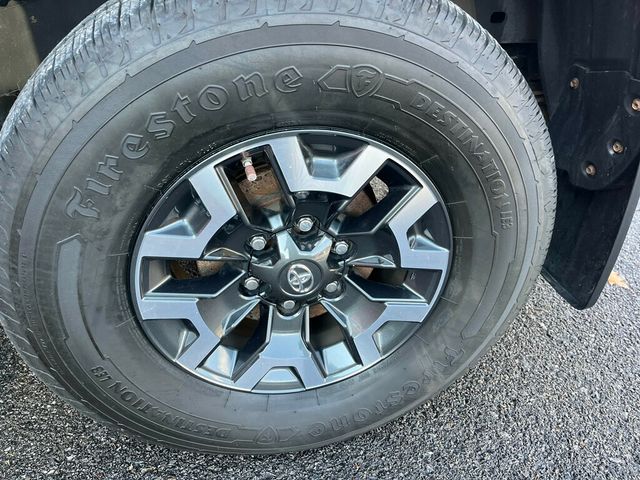 2018 Toyota Tacoma TRD OFF ROAD 6-Speed Manual 4x4 3 Pedals - 22942013 - 11