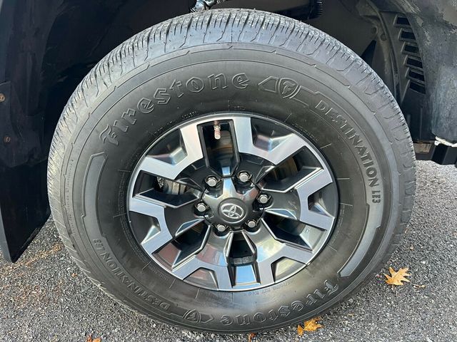 2018 Toyota Tacoma TRD OFF ROAD 6-Speed Manual 4x4 3 Pedals - 22942013 - 13