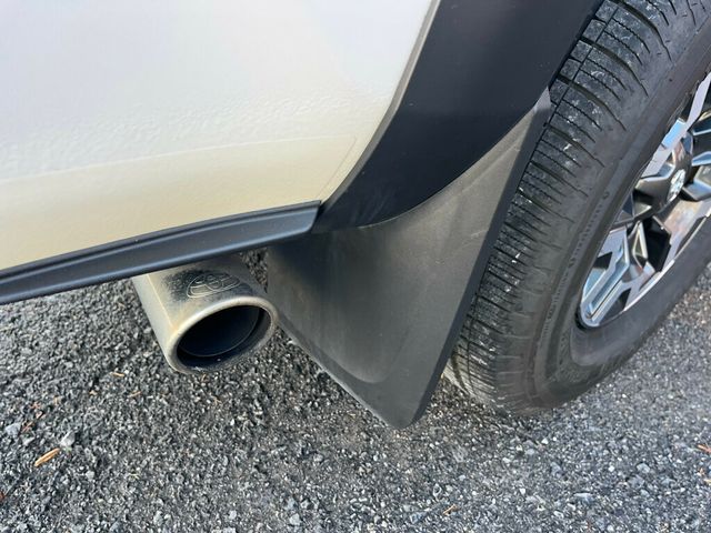 2018 Toyota Tacoma TRD OFF ROAD 6-Speed Manual 4x4 3 Pedals - 22942013 - 14