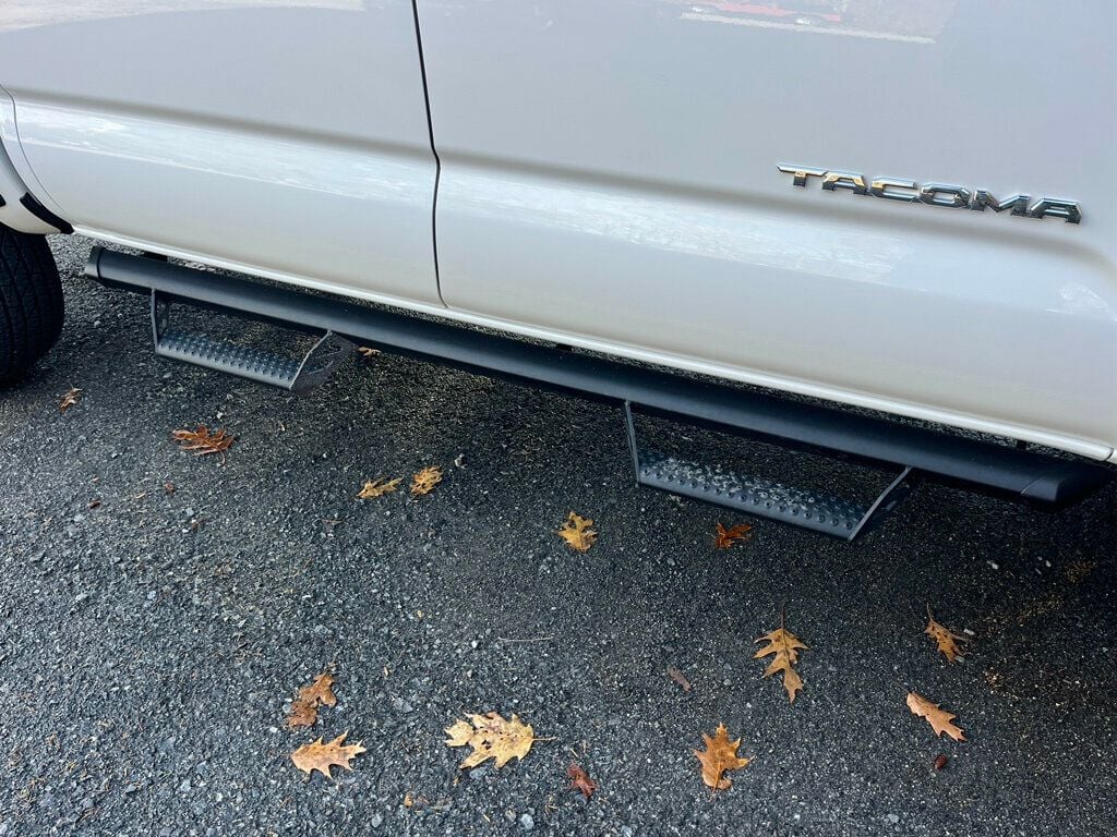 2018 Toyota Tacoma TRD OFF ROAD 6-Speed Manual 4x4 3 Pedals - 22942013 - 16