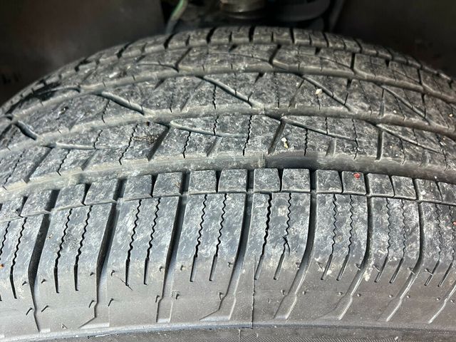 2018 Toyota Tacoma TRD OFF ROAD 6-Speed Manual 4x4 3 Pedals - 22942013 - 17