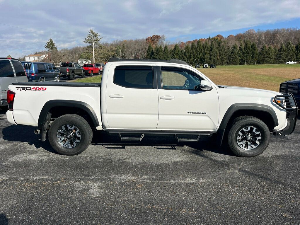 2018 Toyota Tacoma TRD OFF ROAD 6-Speed Manual 4x4 3 Pedals - 22942013 - 1