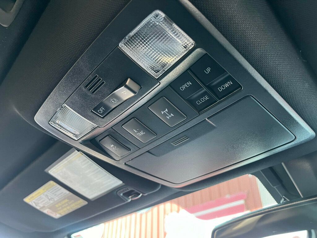 2018 Toyota Tacoma TRD OFF ROAD 6-Speed Manual 4x4 3 Pedals - 22942013 - 23