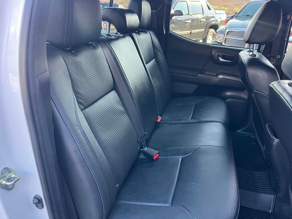 2018 Toyota Tacoma TRD OFF ROAD 6-Speed Manual 4x4 3 Pedals - 22942013 - 28