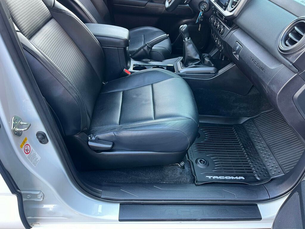 2018 Toyota Tacoma TRD OFF ROAD 6-Speed Manual 4x4 3 Pedals - 22942013 - 30