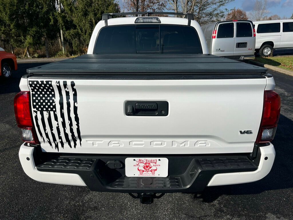 2018 Toyota Tacoma TRD OFF ROAD 6-Speed Manual 4x4 3 Pedals - 22942013 - 3