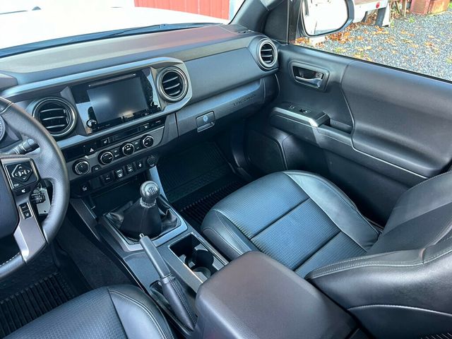 2018 Toyota Tacoma TRD OFF ROAD 6-Speed Manual 4x4 3 Pedals - 22942013 - 42