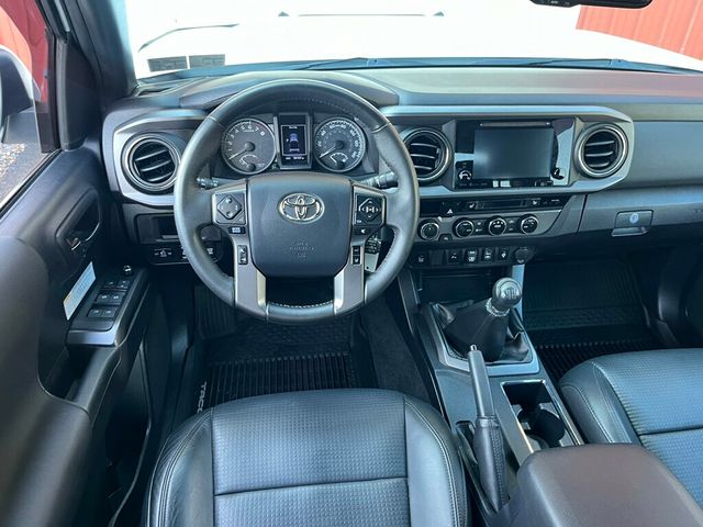 2018 Toyota Tacoma TRD OFF ROAD 6-Speed Manual 4x4 3 Pedals - 22942013 - 43