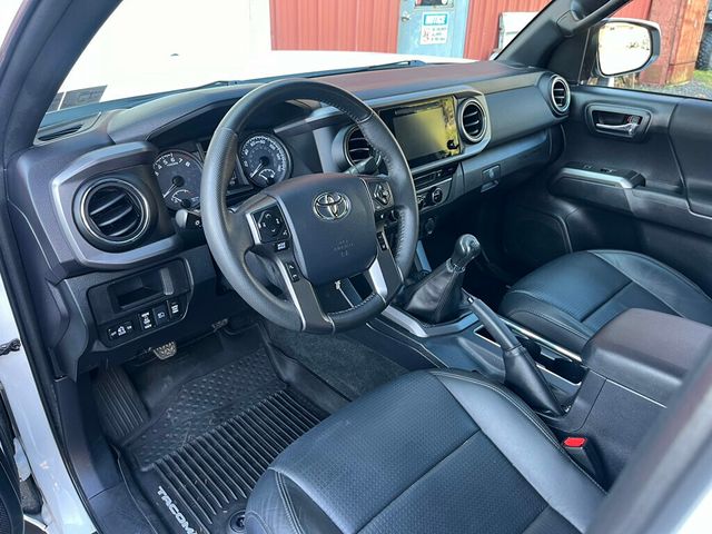 2018 Toyota Tacoma TRD OFF ROAD 6-Speed Manual 4x4 3 Pedals - 22942013 - 48