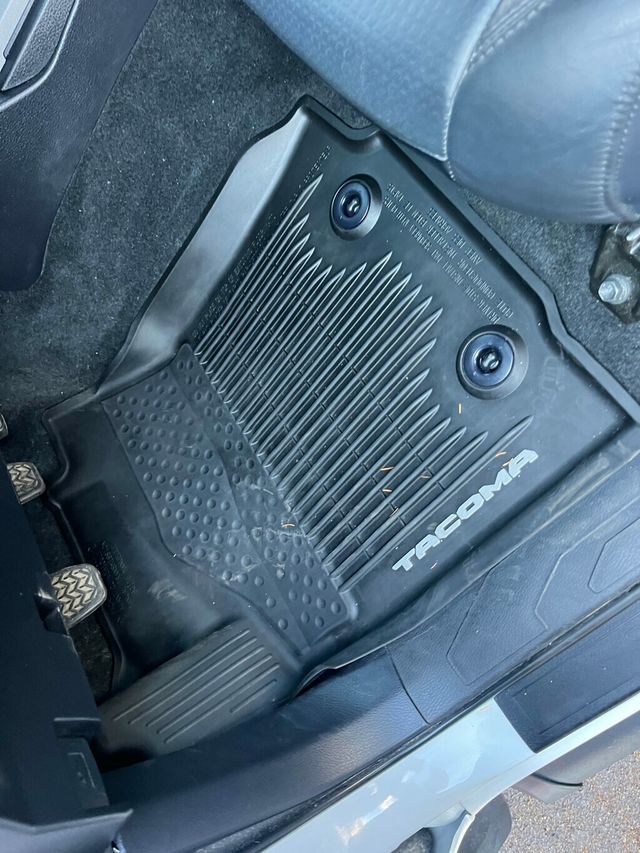 2018 Toyota Tacoma TRD OFF ROAD 6-Speed Manual 4x4 3 Pedals - 22942013 - 50