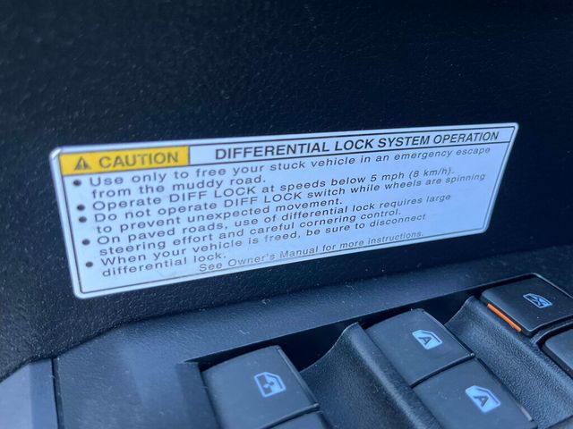 2018 Toyota Tacoma TRD OFF ROAD 6-Speed Manual 4x4 3 Pedals - 22942013 - 53