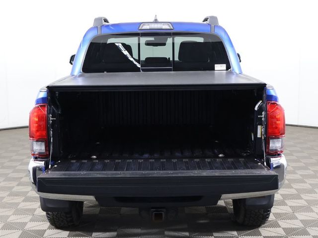 2018 Toyota Tacoma TRD Off Road Double Cab 5' Bed V6 4x4 Automatic - 23034817 - 16