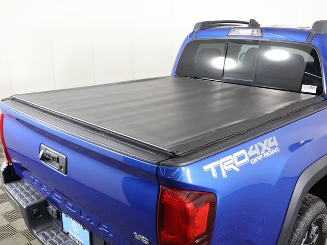 2018 Toyota Tacoma TRD Off Road Double Cab 5' Bed V6 4x4 Automatic - 23034817 - 17