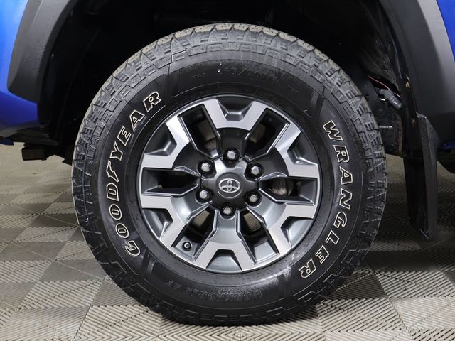 2018 Toyota Tacoma TRD Off Road Double Cab 5' Bed V6 4x4 Automatic - 23034817 - 19