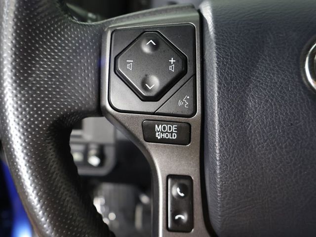 2018 Toyota Tacoma TRD Off Road Double Cab 5' Bed V6 4x4 Automatic - 23034817 - 37