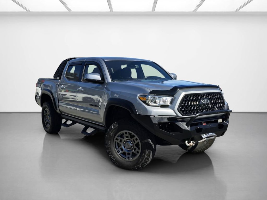 2018 Toyota Tacoma TRD Off Road Double Cab 5' Bed V6 4x4 MT - 22324980 - 29