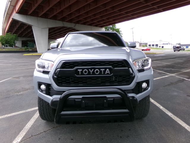 2018 Toyota Tacoma TRD Off Road Double Cab 5' Bed V6 4x4 MT - 23015804 - 2