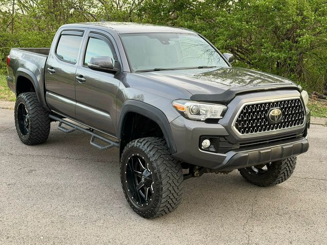 2018 Toyota Tacoma TRD Off Road Package, 6" Lift Kit, Fuel Wheels, Technology Pack - 23000734 - 9