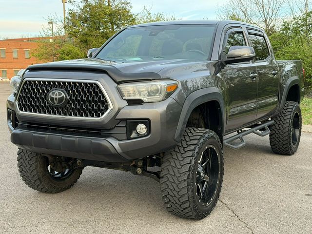 2018 Toyota Tacoma TRD Off Road Package, 6" Lift Kit, Fuel Wheels, Technology Pack - 23000734 - 14