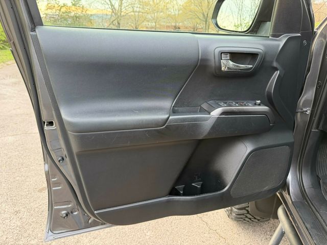 2018 Toyota Tacoma TRD Off Road Package, 6" Lift Kit, Fuel Wheels, Technology Pack - 23000734 - 15