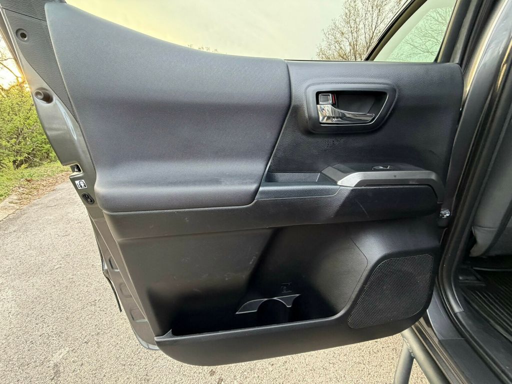 2018 Toyota Tacoma TRD Off Road Package, 6" Lift Kit, Fuel Wheels, Technology Pack - 23000734 - 18