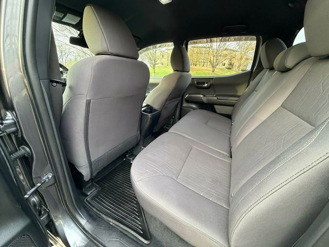 2018 Toyota Tacoma TRD Off Road Package, 6" Lift Kit, Fuel Wheels, Technology Pack - 23000734 - 19