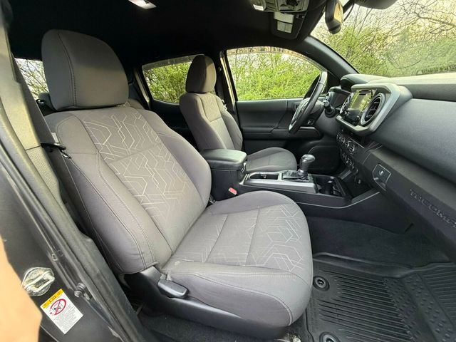 2018 Toyota Tacoma TRD Off Road Package, 6" Lift Kit, Fuel Wheels, Technology Pack - 23000734 - 26