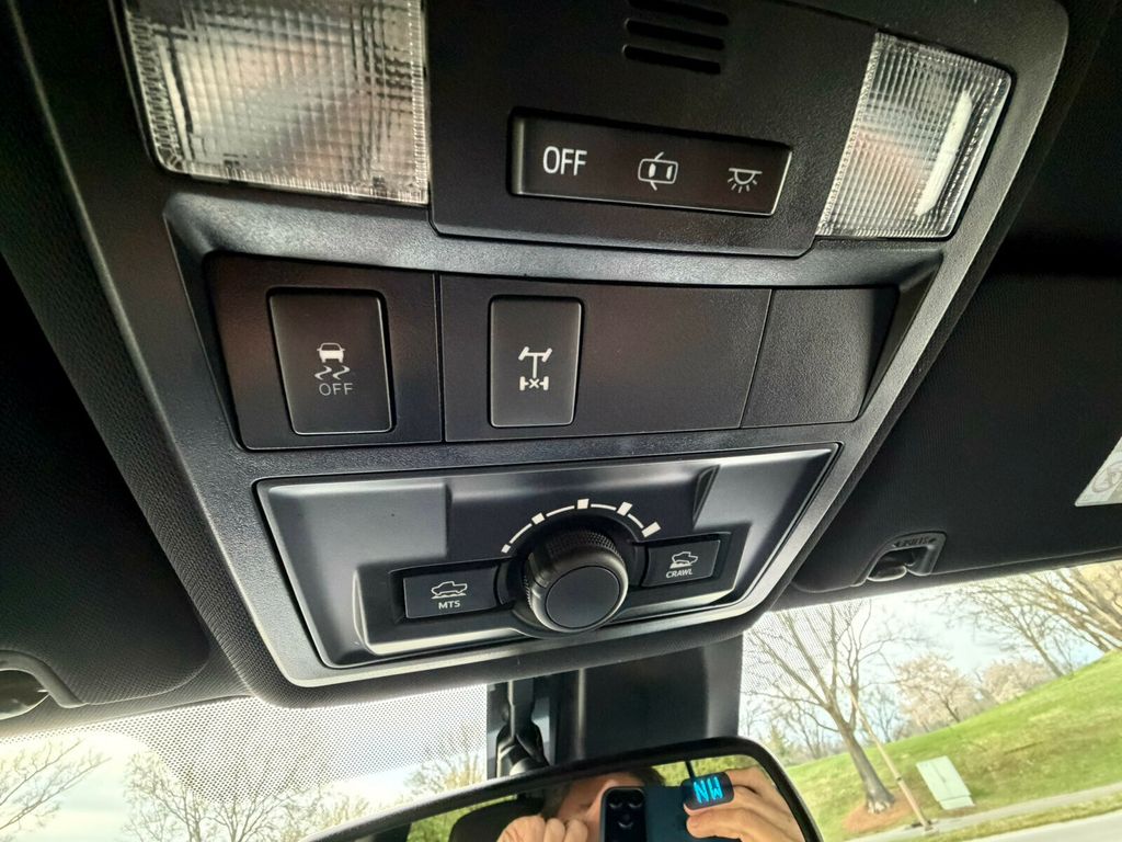 2018 Toyota Tacoma TRD Off Road Package, 6" Lift Kit, Fuel Wheels, Technology Pack - 23000734 - 35