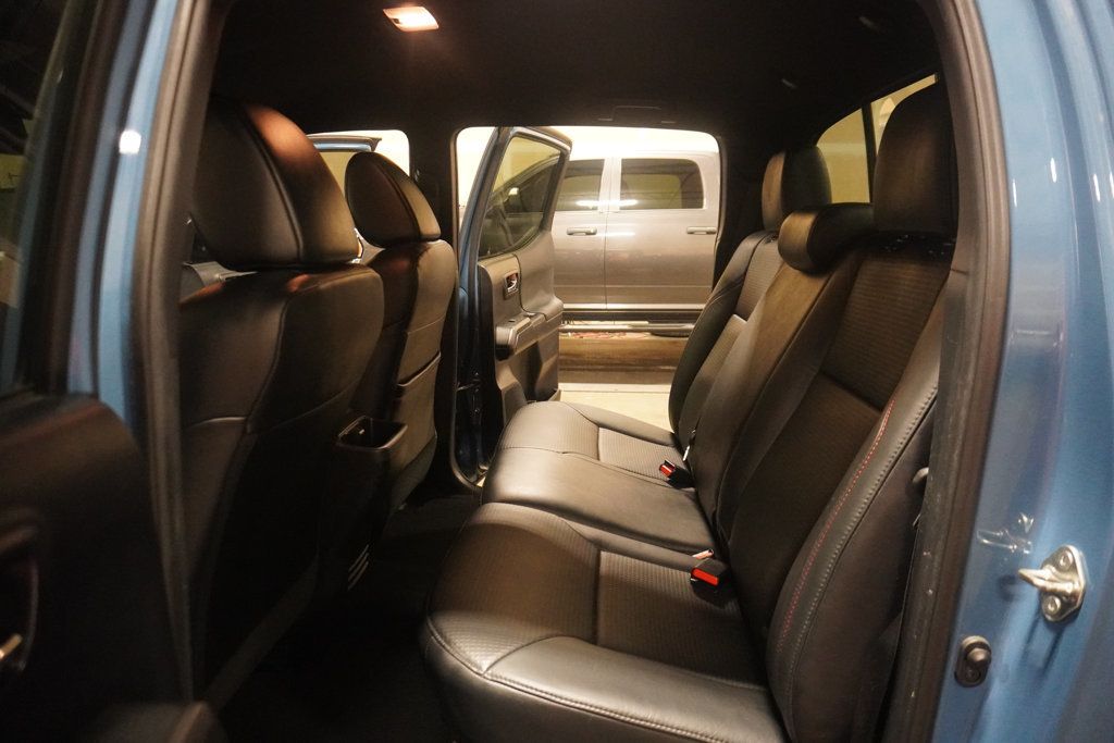 2018 Toyota Tacoma TRD Pro Double Cab V6 4x4 photo 10