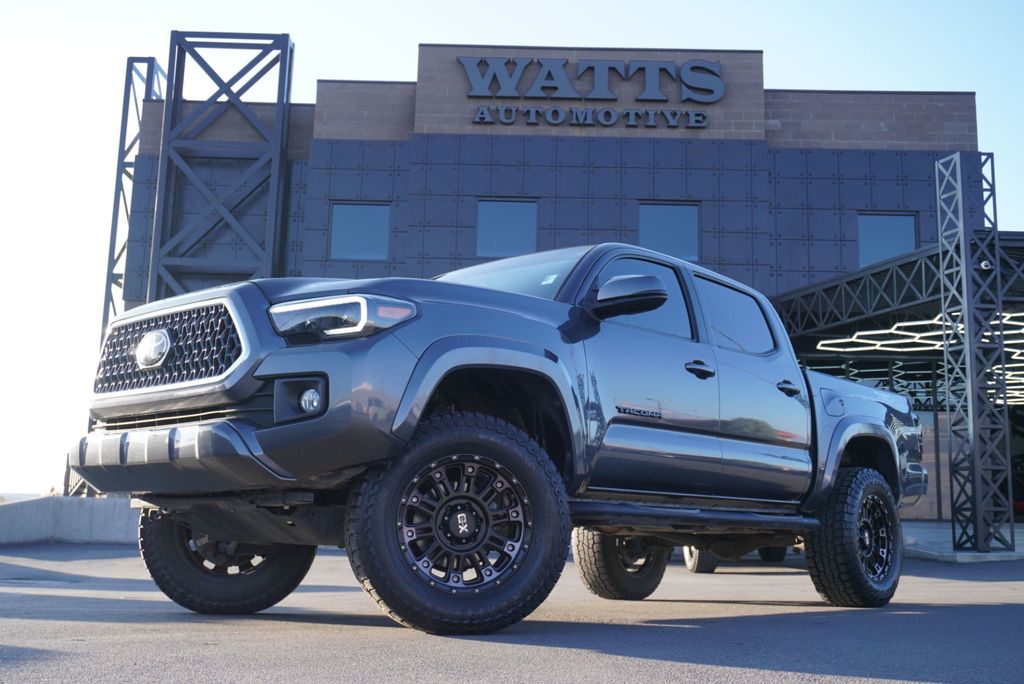 2018 Toyota Tacoma TRD SPORT - 22950515 - 2